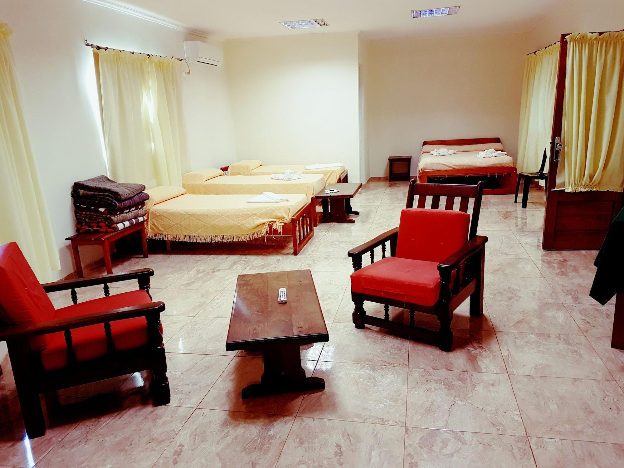 Hosteria Los Helechos Puerto Iguazu Bagian luar foto