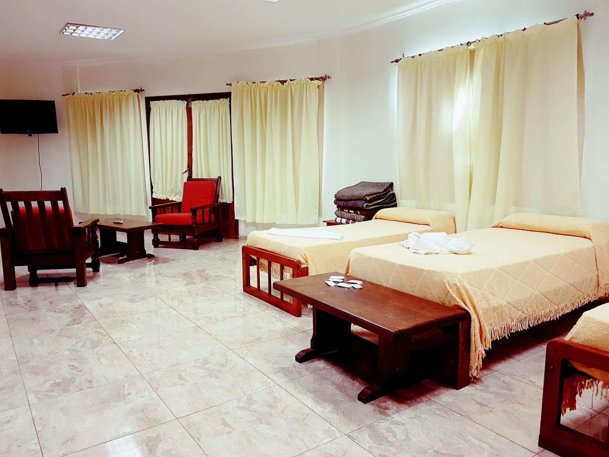 Hosteria Los Helechos Puerto Iguazu Bagian luar foto