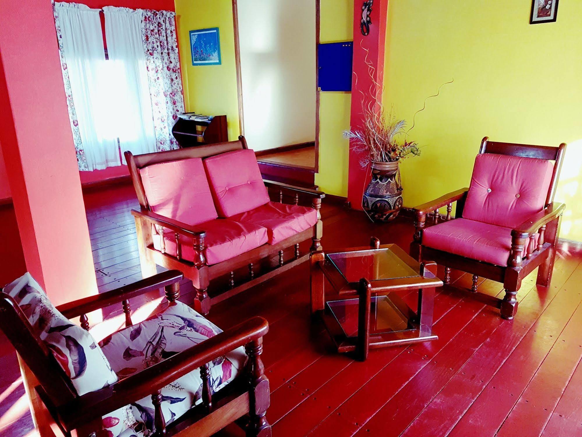 Hosteria Los Helechos Puerto Iguazu Bagian luar foto